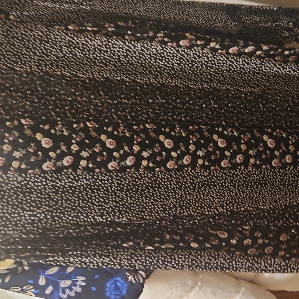 Blouse - Picture 2 of 2